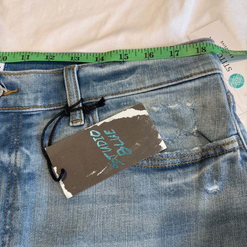 Studio Blue Classic Distressed Denim Cut‎ Off Shorts, Size 16